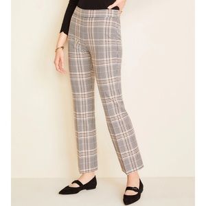 ***NWTs*** Ann Taylor Kick Off Crop Pants